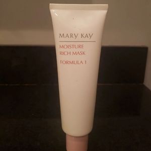 Face Mask by Mary Kay